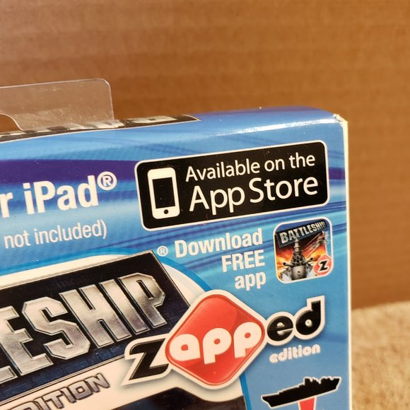 NIP NEW Hasbro Battleship Movie Zapped Game Works with IPad - Picture 2 of 6